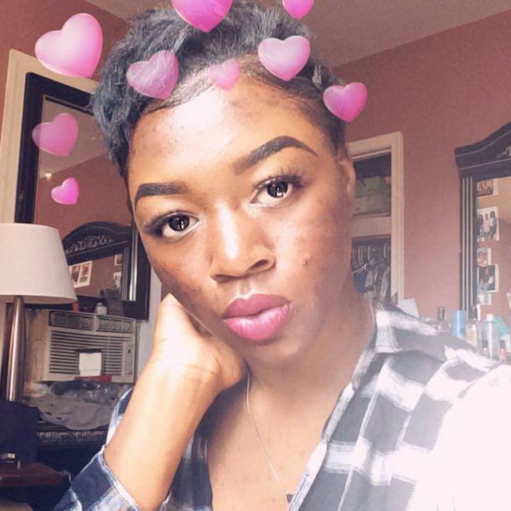 Meet your Posher, Datgirl